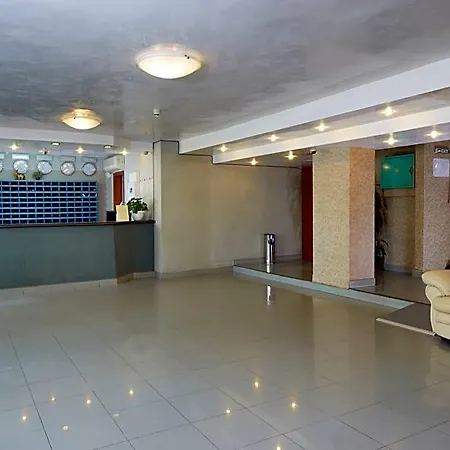 Yantra Hotel 3*